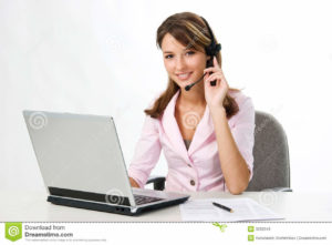 girl-headset-laptop-3265243